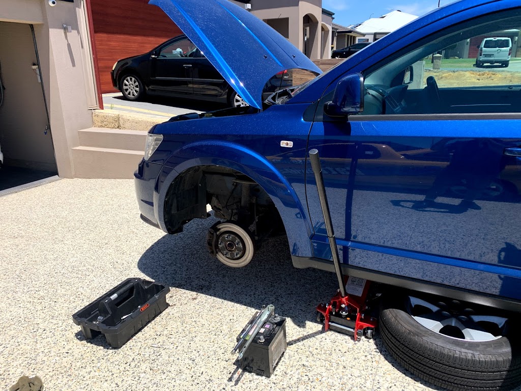 Mobile Car Battery Service Joondalup | car repair | 27 Goodalli St, Jindalee WA 6036, Australia | 0450980780 OR +61 450 980 780