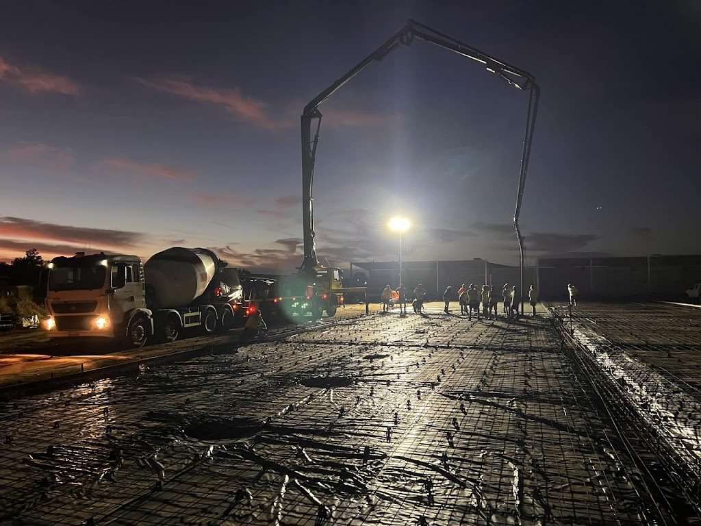 Mackies Concrete Pumping | 25 Mullalone Pl, Pampoolah NSW 2430, Australia | Phone: 0437 731 020