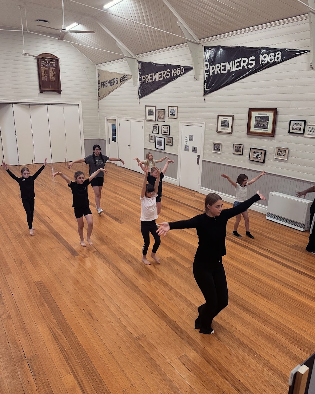 Desilva Dance Company | Grassmere Rd, Grassmere VIC 3281, Australia | Phone: 0438 589 010