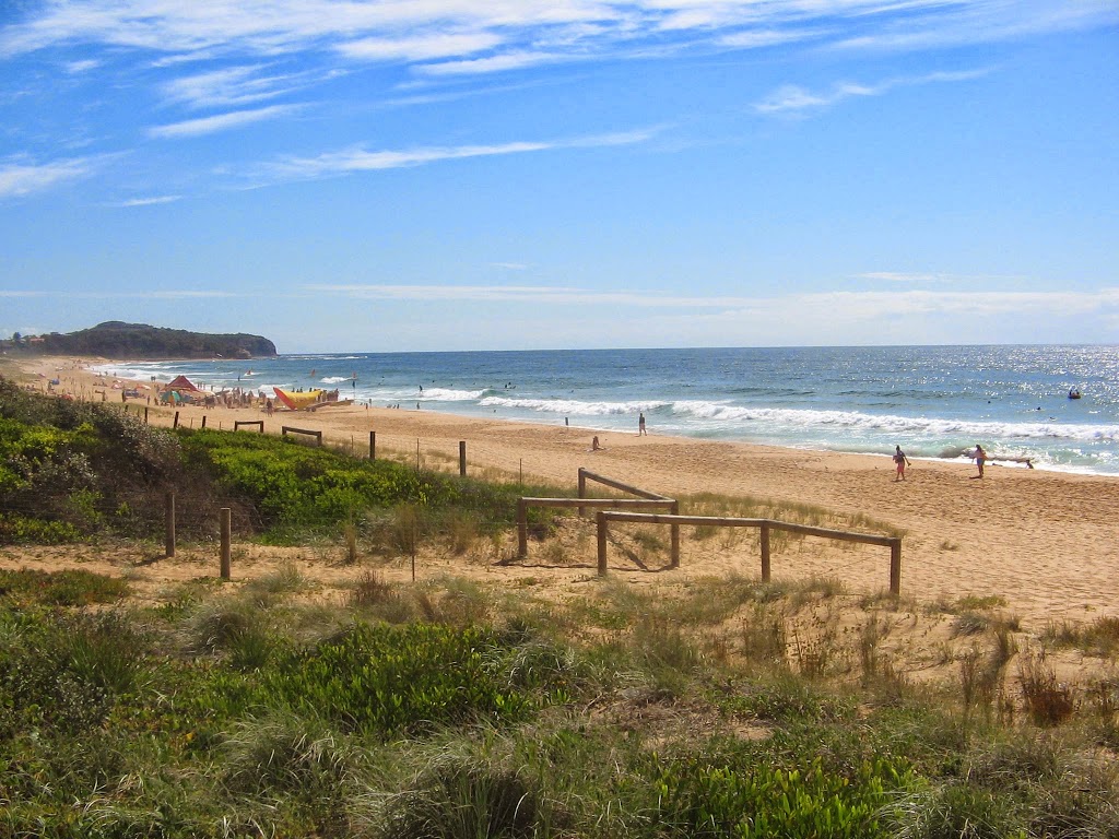 Beachfront Narrabeen Holiday Home | lodging | 5/81 Ocean St, Narrabeen NSW 2101, Australia | 0299793225 OR +61 2 9979 3225