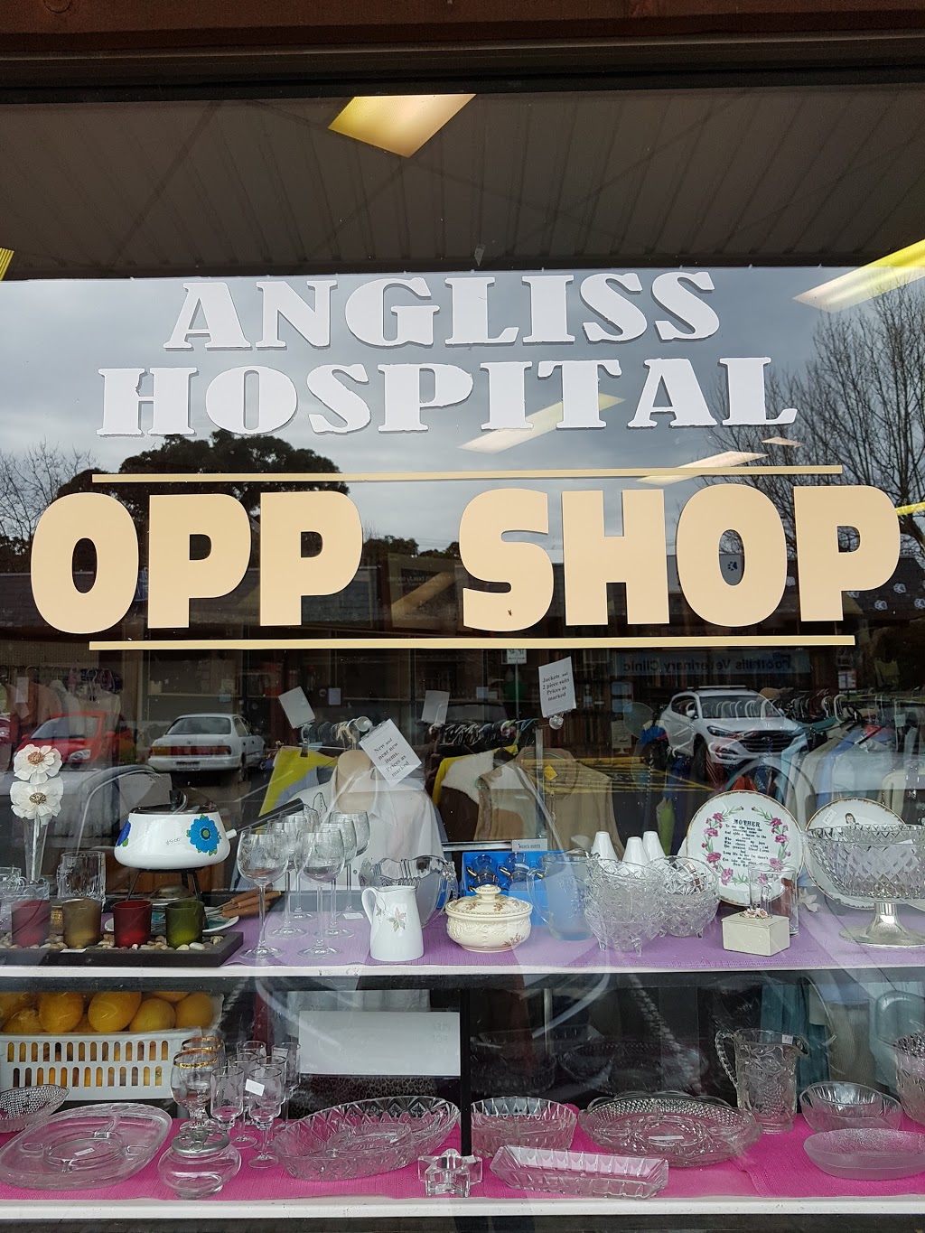 Angliss Gully Op Shop | store | 4/101 Station St, Ferntree Gully VIC 3156, Australia