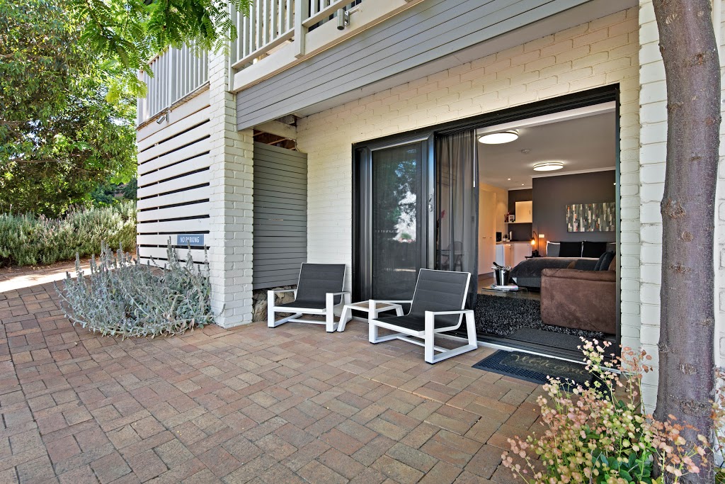 Daylesford Spa Accommodation | lodging | 38 Vincent St N, Daylesford VIC 3460, Australia | 0499111884 OR +61 499 111 884
