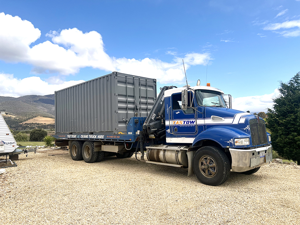 Tas Tow & Recovery | 17 Old Coach Rd, Forcett TAS 7173, Australia | Phone: 0400 555 997