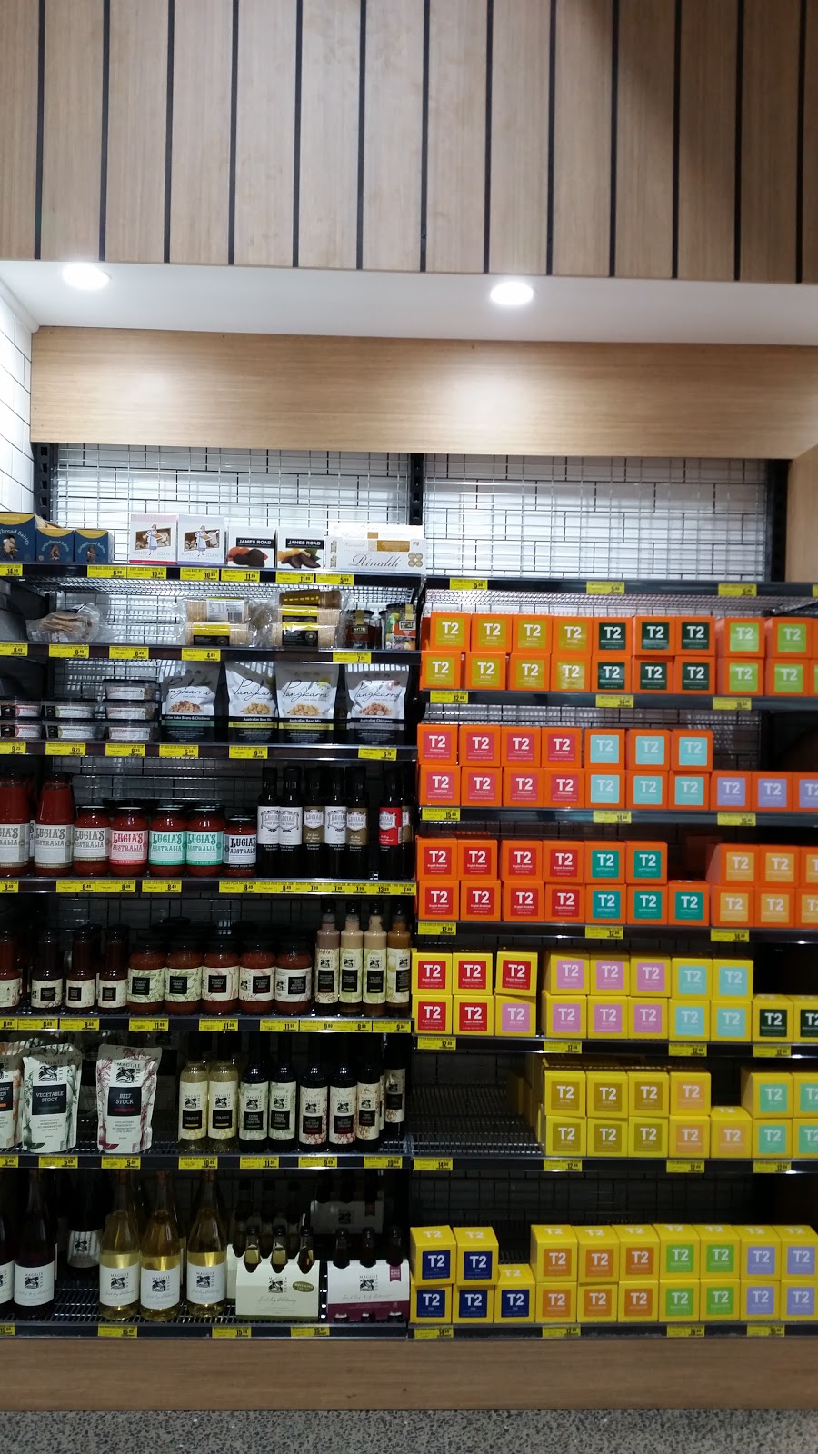 Romeos Foodland Mawson Lakes | supermarket | 6/12 Capital St, Mawson Lakes SA 5095, Australia | 0882624461 OR +61 8 8262 4461