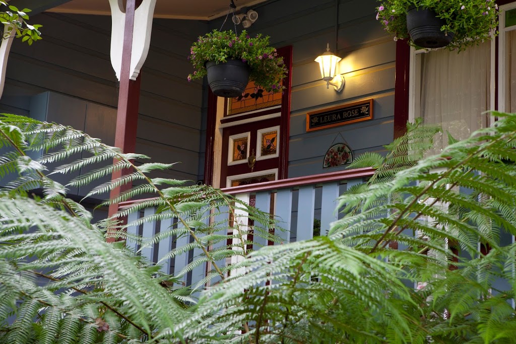 Leura Rose - Blue Mountains Luxury Accommodation | 17 Woodford St, Leura NSW 2780, Australia | Phone: 1300 721 321