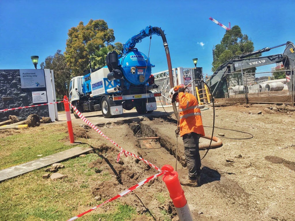 Patriot Environmental Management | 45 Flame Trees Dr, Luscombe QLD 4207, Australia | Phone: (07) 3080 6000