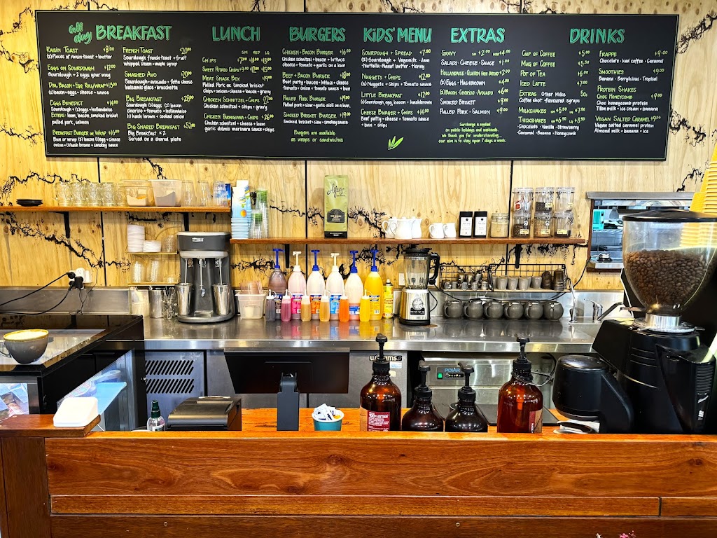 Escape place cafe | 5/9 Clyde St, Batemans Bay NSW 2536, Australia | Phone: 0478 823 370