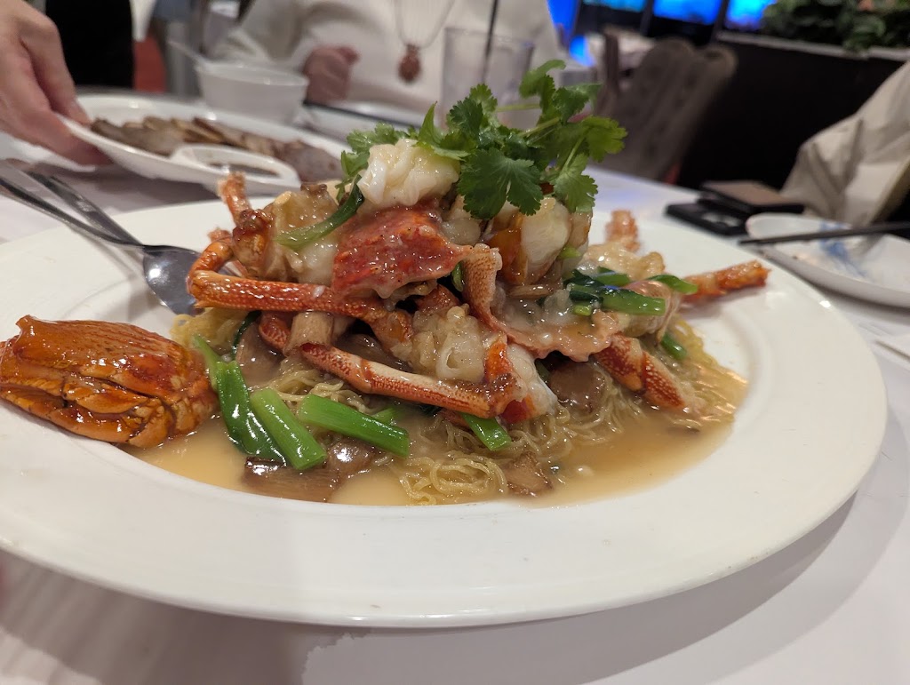 Yummy Duck Chinese Restaurant | 123-125 James St, Templestowe VIC 3106, Australia | Phone: (03) 9846 3838