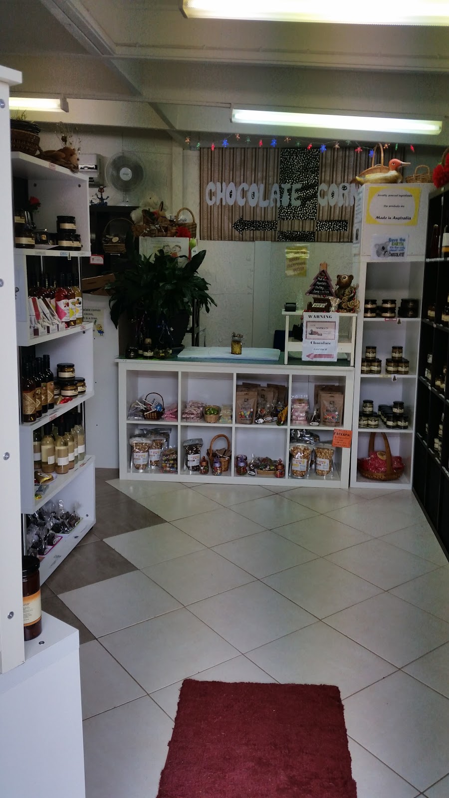 the treat shop | store | 120 Long Rd, Tamborine Mountain QLD 4272, Australia | 0414955314 OR +61 414 955 314