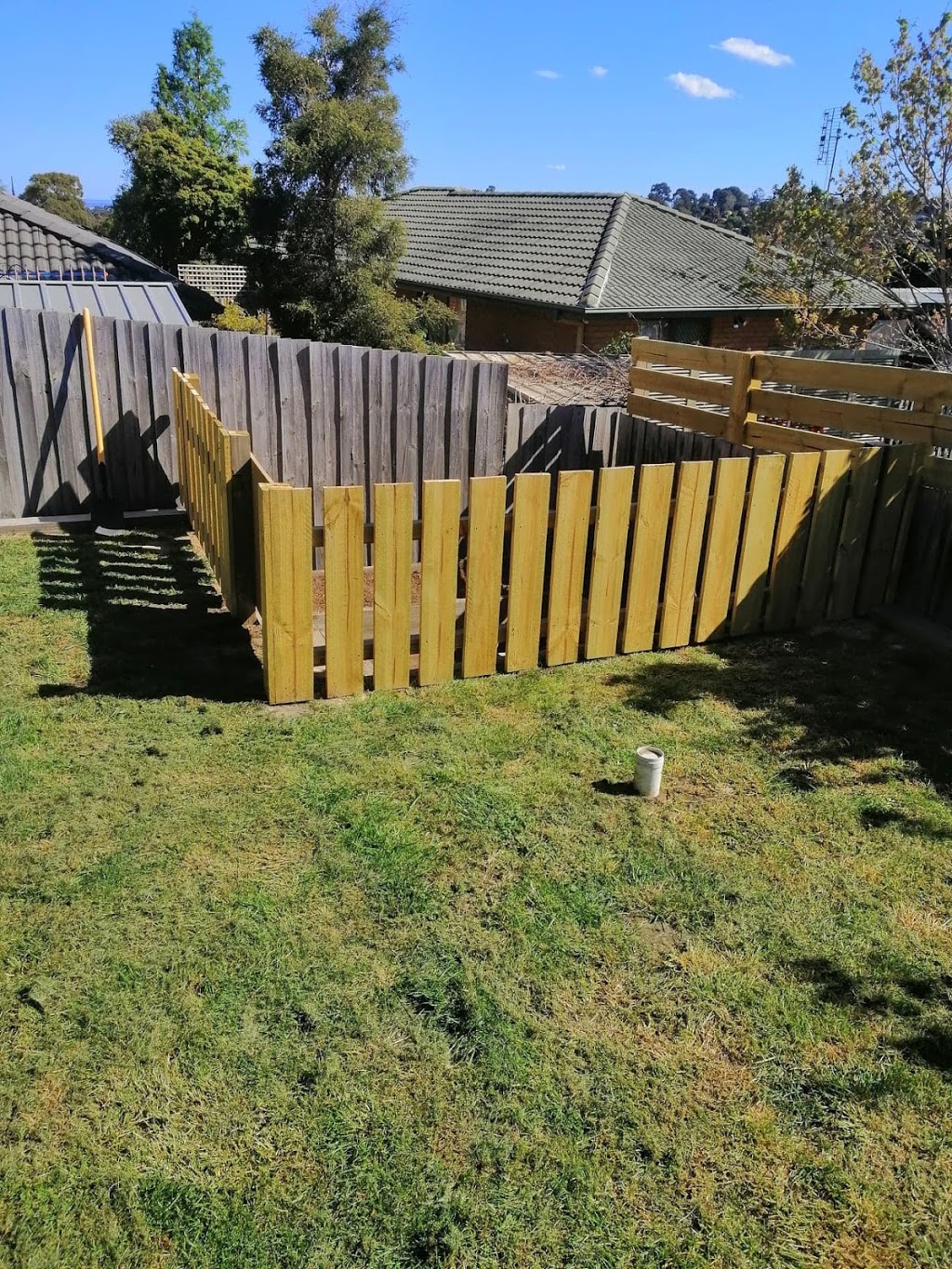 RDB Mowing and handyman services | general contractor | 71 Duke St, Rosedale VIC 3810, Australia | 0411704447 OR +61 411 704 447