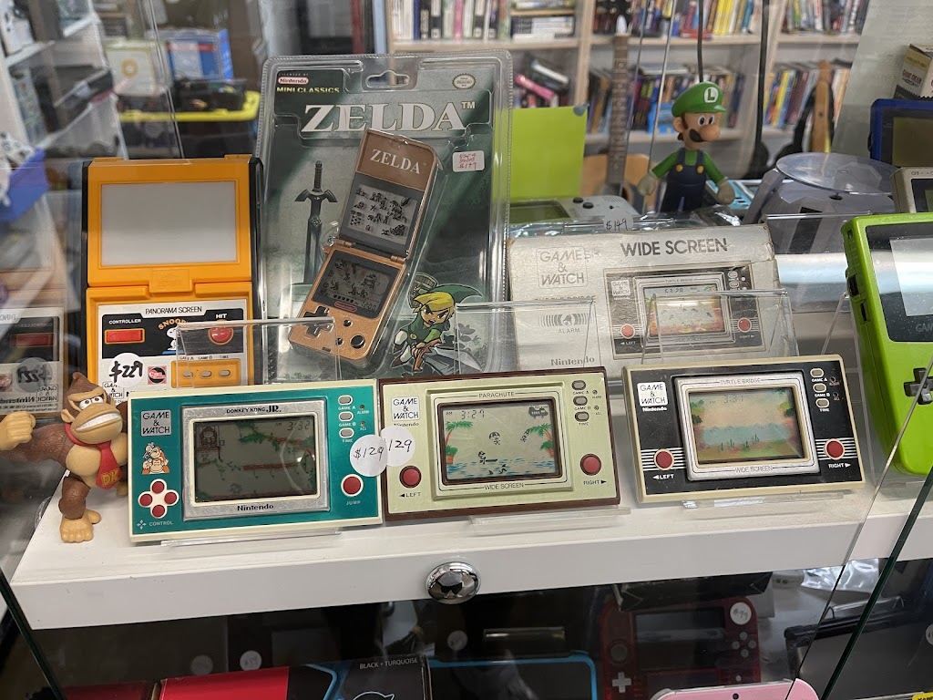 Eddies Retro | 700 Logan Rd, Greenslopes QLD 4120, Australia | Phone: 0481 876 264