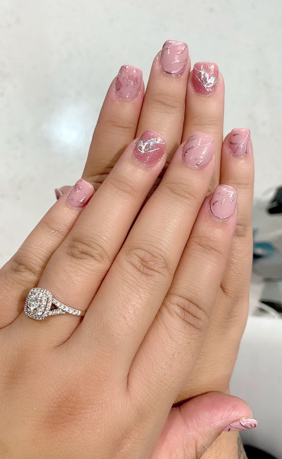 Lovely Nails Station | Unit 4/8 Walters St, Lowood QLD 4311, Australia | Phone: 0411 123 979