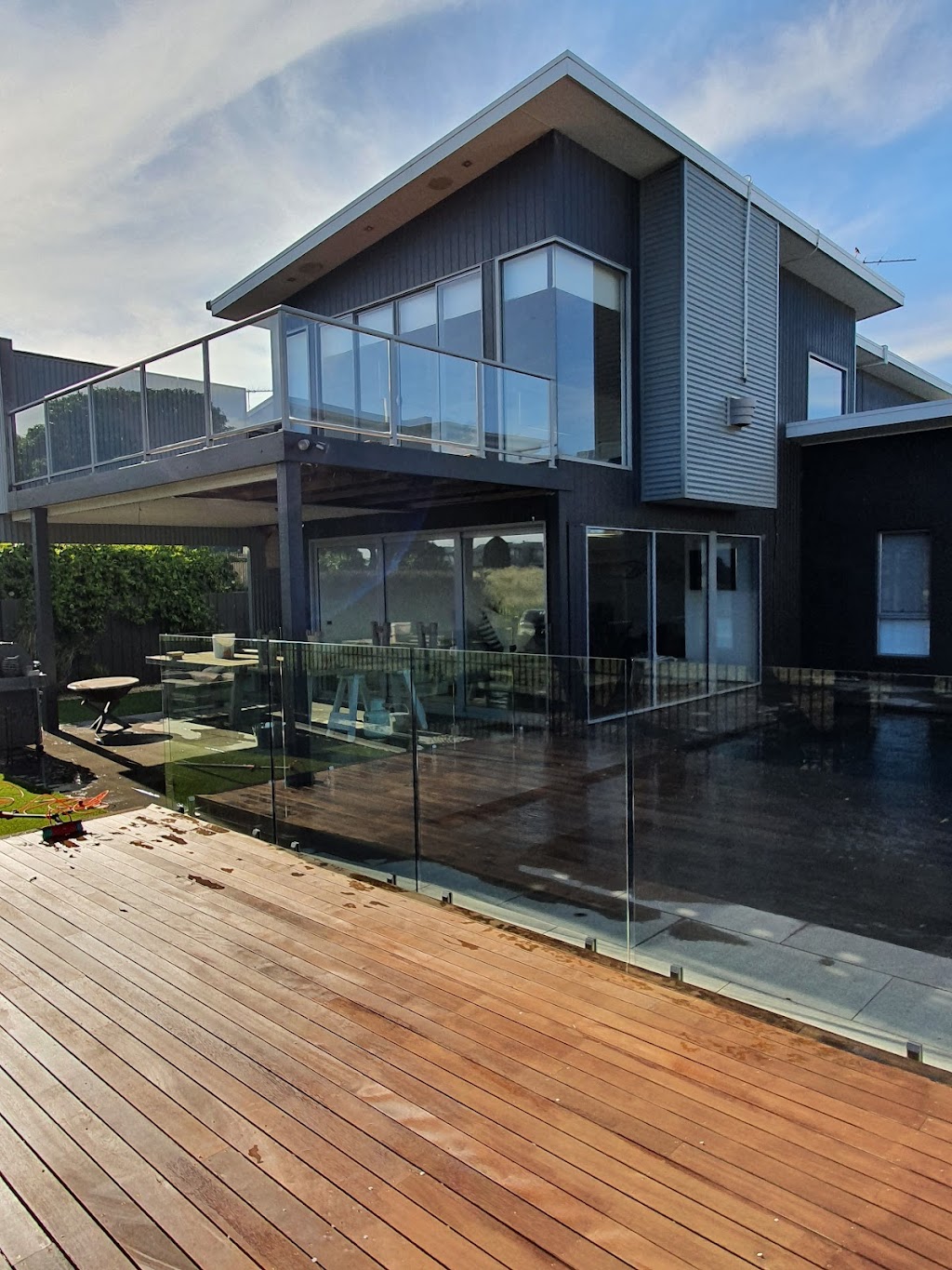 Surfcoast Window and Solar Cleaning | Rosella Rd, Torquay VIC 3228, Australia | Phone: 0438 578 008