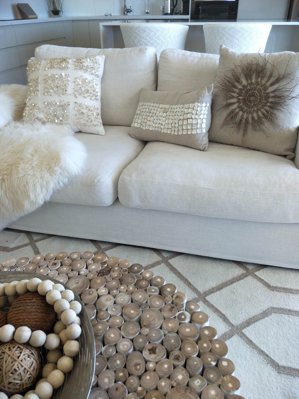 Interiors By Design | 30 Wirildar Dr, Elanora QLD 4221, Australia | Phone: 0400 590 045