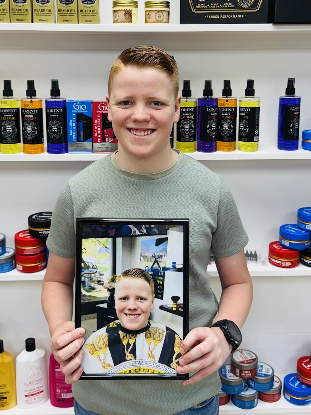 Robertson Barber | ‏Shop 3/79-81 Hoddle St, Robertson NSW 2577, Australia | Phone: 0411 897 772