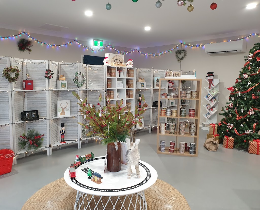 Noelle.Christmas Shop | Shop 2/10481 New England Hwy, Highfields QLD 4352, Australia | Phone: 0412 933 459