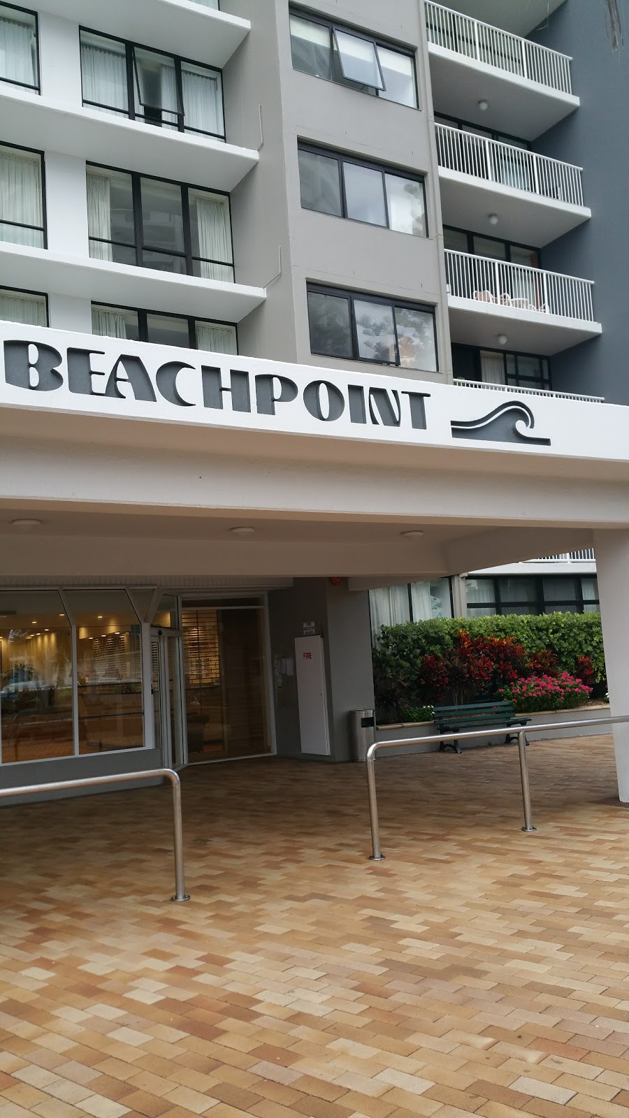 BreakFree Beachpoint | lodging | Cnr Staghorn Avenue &, The Esplanade, Surfers Paradise QLD 4217, Australia | 0755384355 OR +61 7 5538 4355