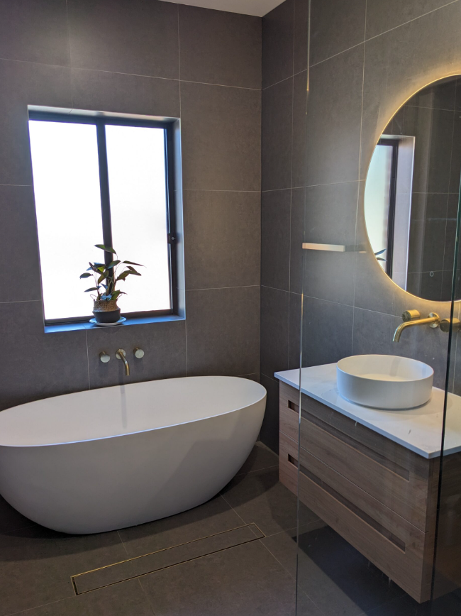 Classic Bathrooms - Expert Bathroom Renovations Sydney | 25 Dampier Cres, Fairfield West NSW 2165, Australia | Phone: 0414 771 989