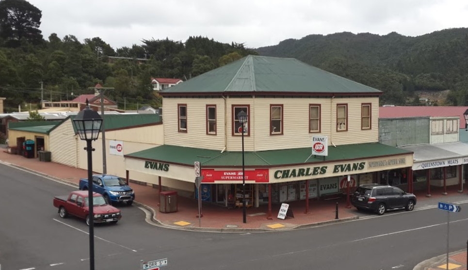 Evans IGA Supermarket | 52 Orr St, Queenstown TAS 7467, Australia | Phone: (03) 6471 1122