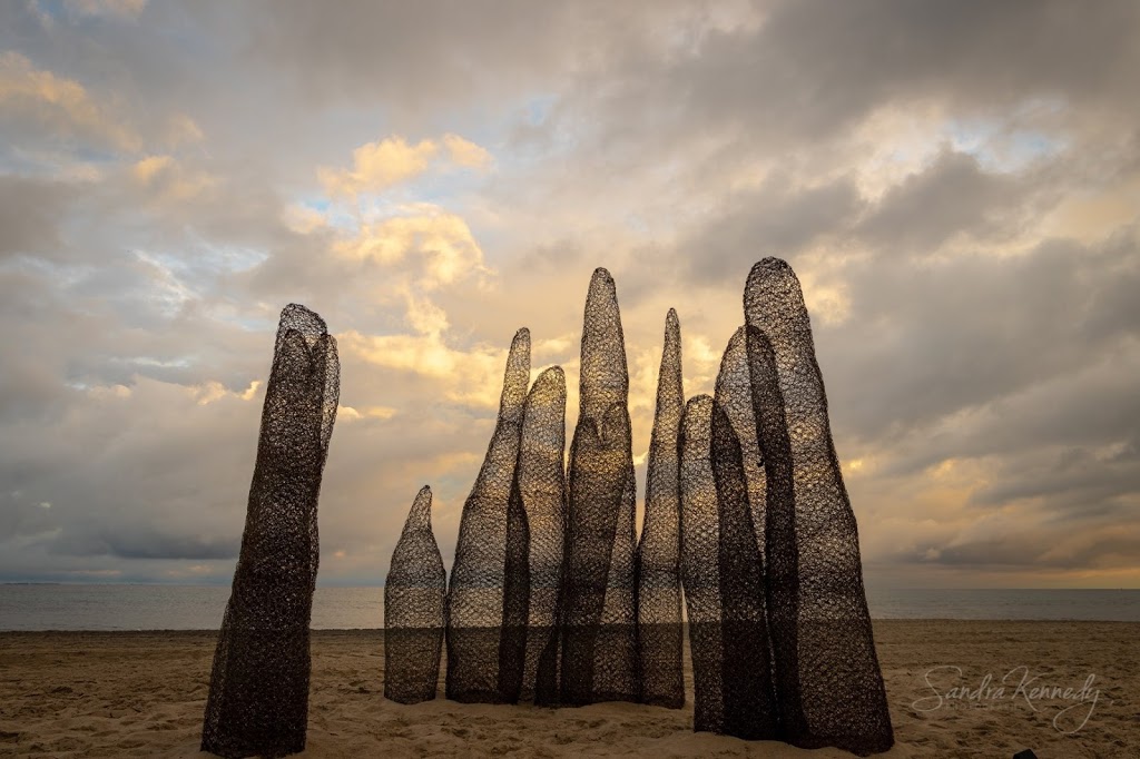 Sculptures by the sea | art gallery | Cottesloe WA 6011, Australia