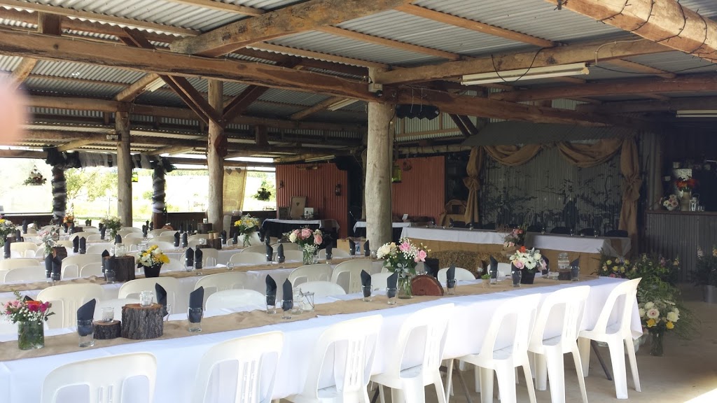 Spurwood Springs Log Cabin Venue | lodging | 40 Robertson Rd, Mena Creek QLD 4871, Australia | 0740653310 OR +61 7 4065 3310