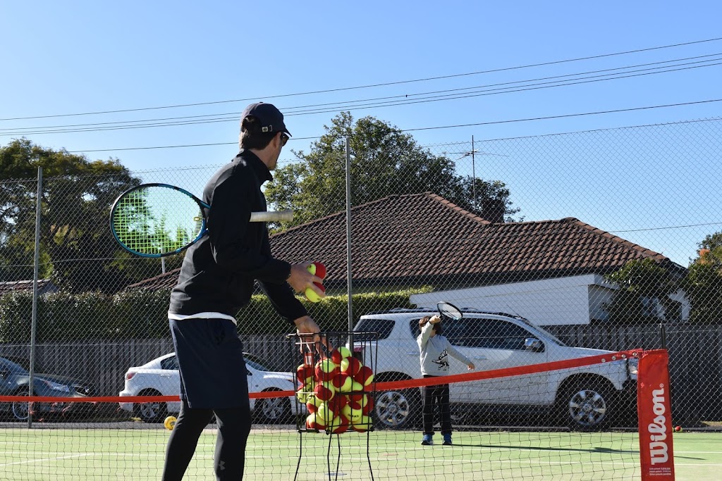 Bruno Backes Tennis | 2/10 Woorarra Ave, North Narrabeen NSW 2101, Australia | Phone: 0411 984 281