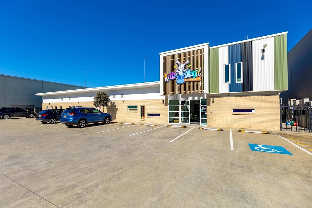 Kidz Magic - Meadowbrook | 15 University Dr, Meadowbrook QLD 4131, Australia | Phone: (07) 3523 7122