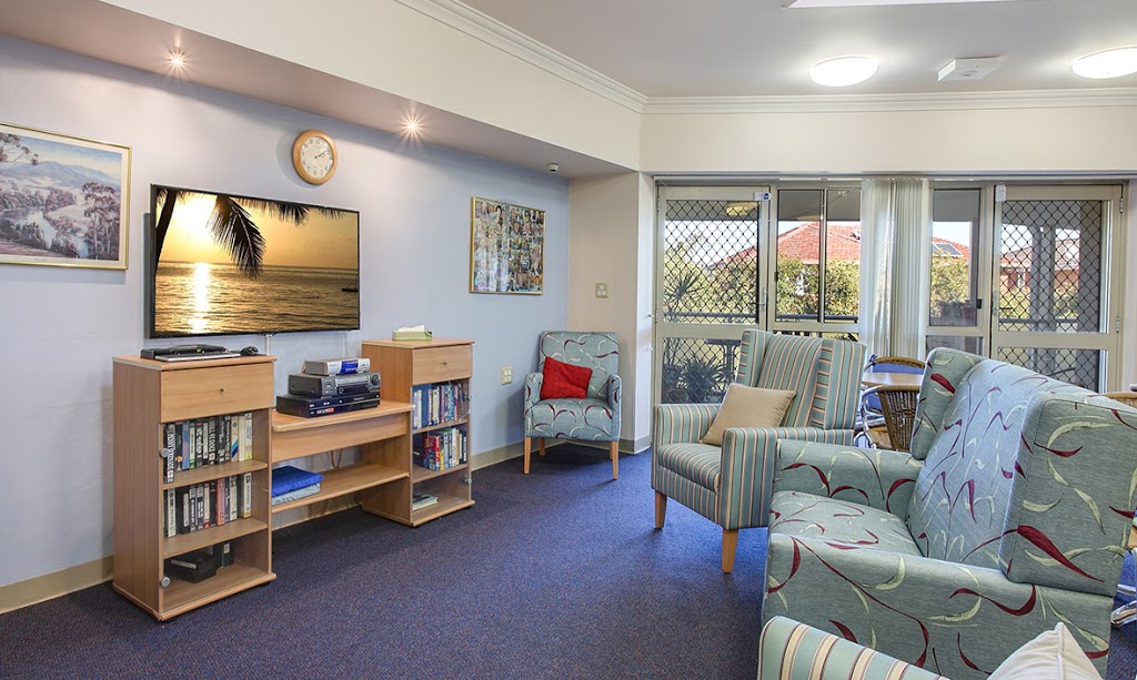 Southern Cross Care Greystanes Residential Aged Care | health | 5 White Gum Pl, Greystanes NSW 2145, Australia | 1800632314 OR +61 1800 632 314