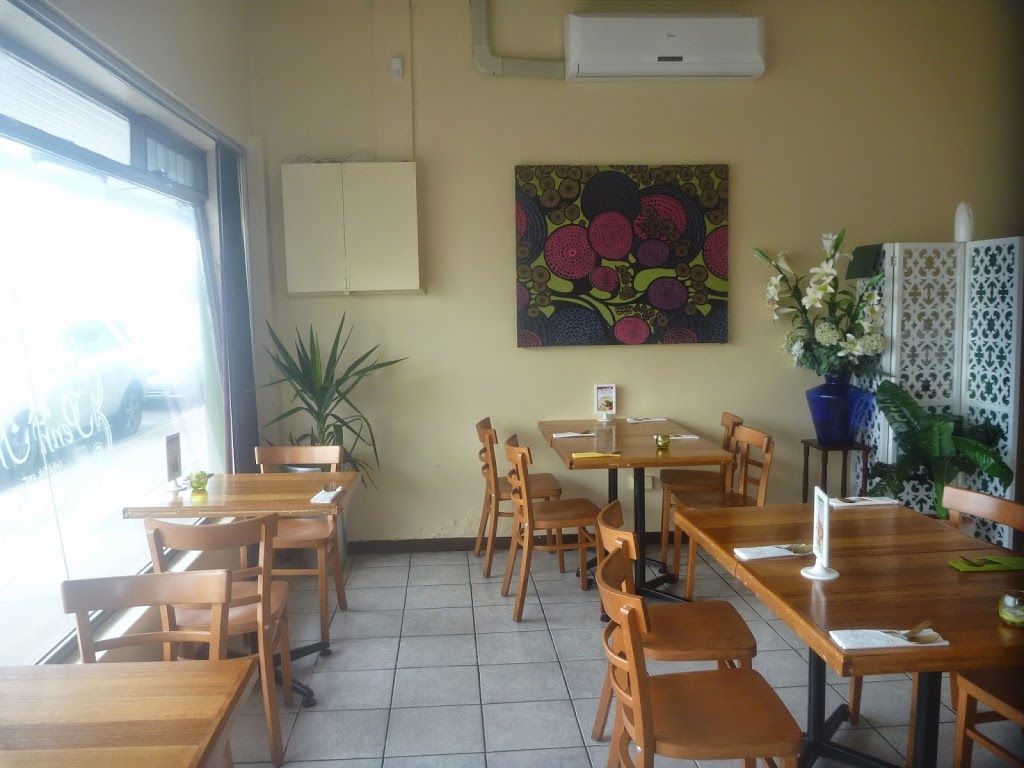 Penn Thai Cafe and Takeaway | 208 Somerville Rd, Kingsville VIC 3012, Australia | Phone: (03) 9314 5556