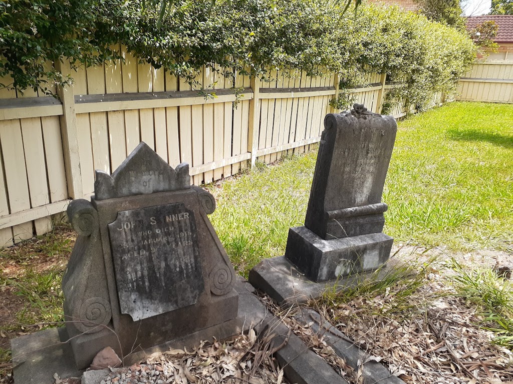 Rouse Hill Cemetery | cemetery | Aberdour Ave, Rouse Hill NSW 2155, Australia