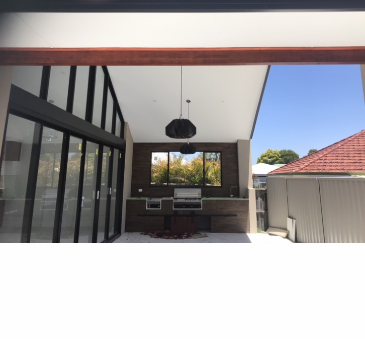 Auzz painting service pty ltd | 198 Bennett Springs Dr, Bennett Springs WA 6063, Australia | Phone: 0474 157 273