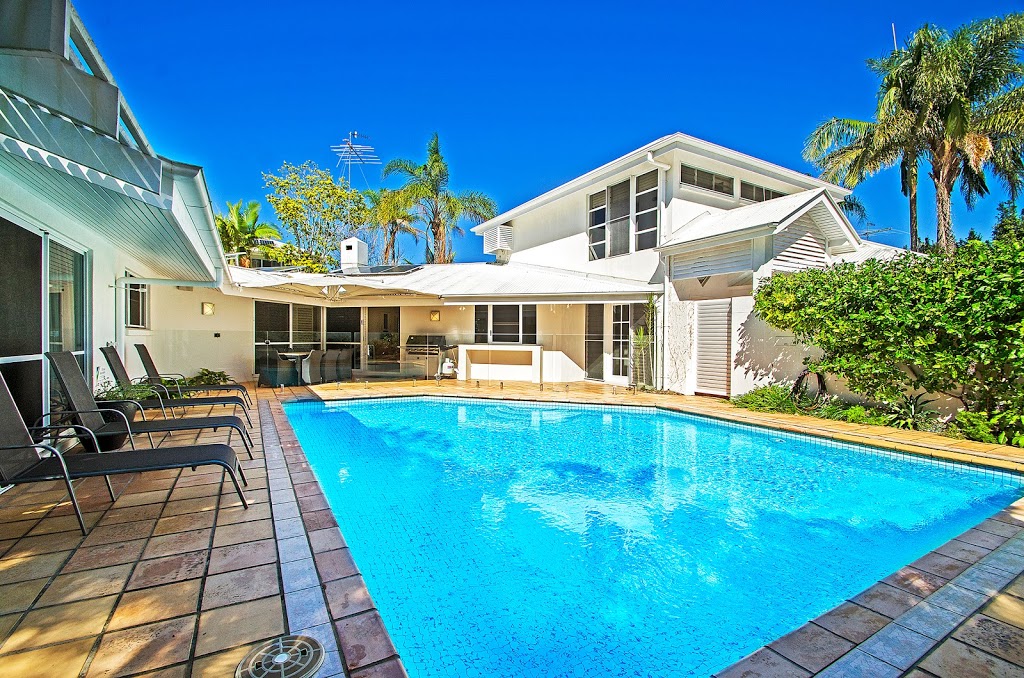 43 Cooran Court | lodging | 43 Couran Court, Noosa Heads QLD 4567, Australia | 0754473444 OR +61 7 5447 3444