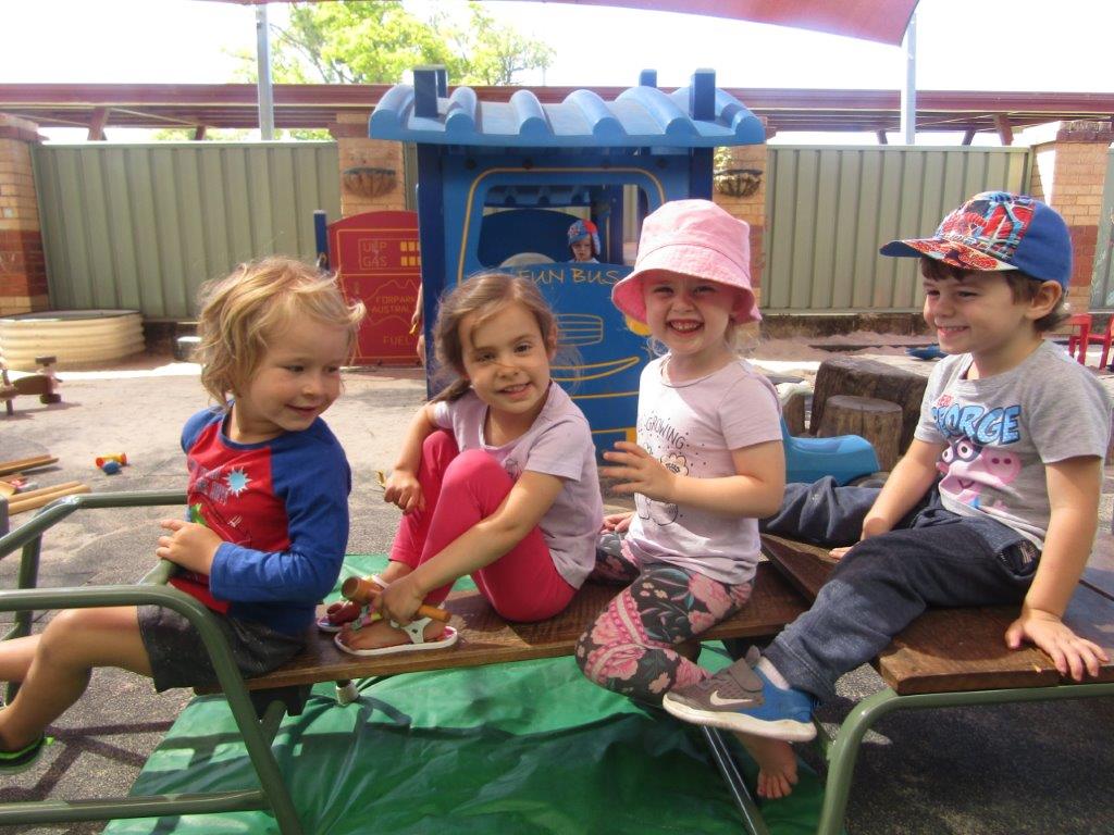 Harvey Community Play & Learning Centre | Tom Latch Drive, 67 Young St, Harvey WA 6220, Australia | Phone: (08) 9729 3777