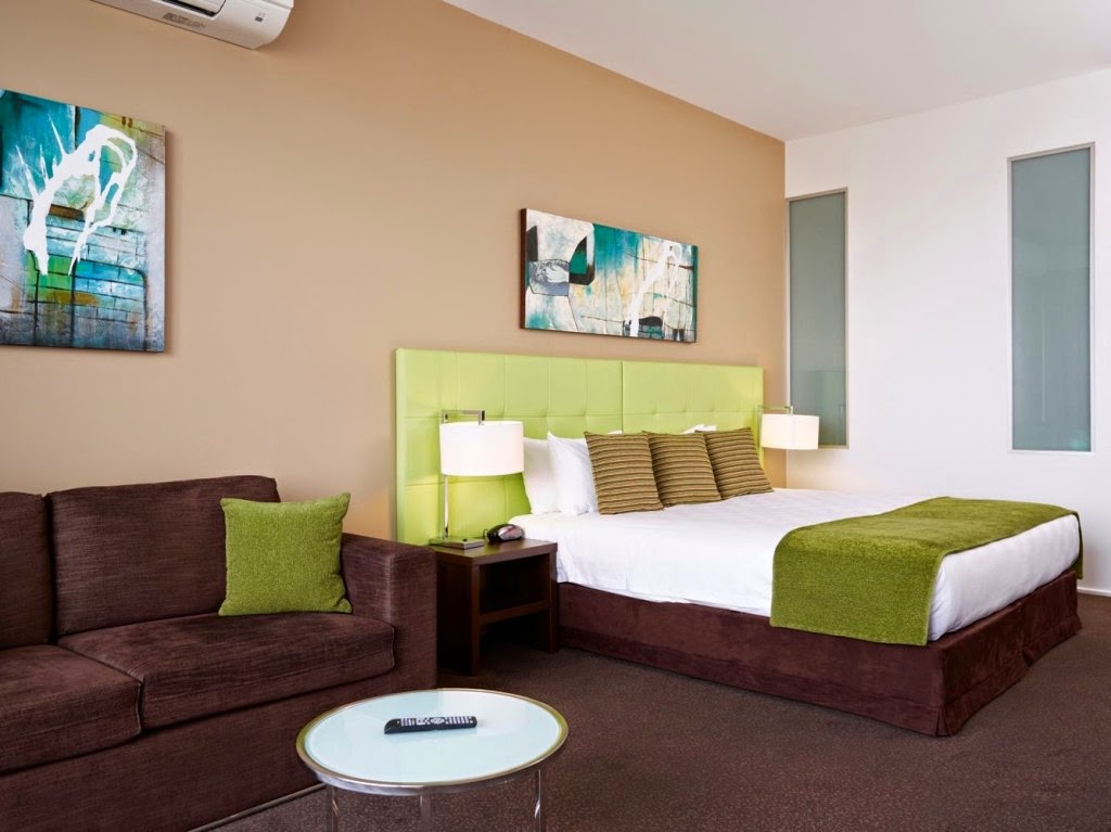 WestWaters Hotel & Entertainment Complex | 10/20 Lake St, Caroline Springs VIC 3023, Australia | Phone: (03) 8358 0555