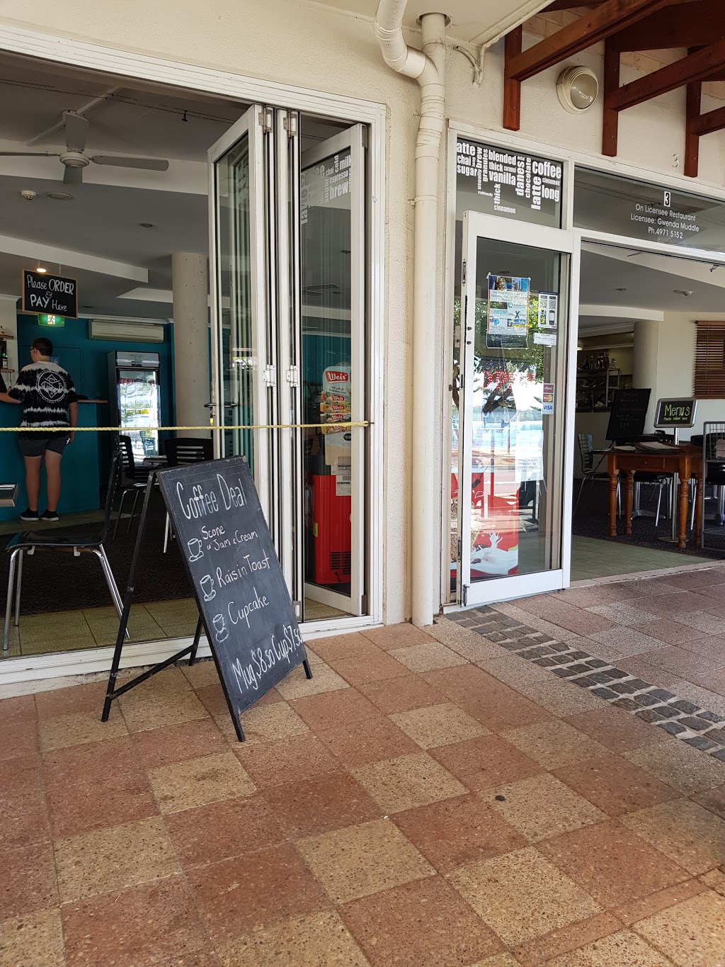 Tides Cafe & Restaurant | restaurant | 2 Belmont St, Swansea NSW 2281, Australia | 0249715152 OR +61 2 4971 5152