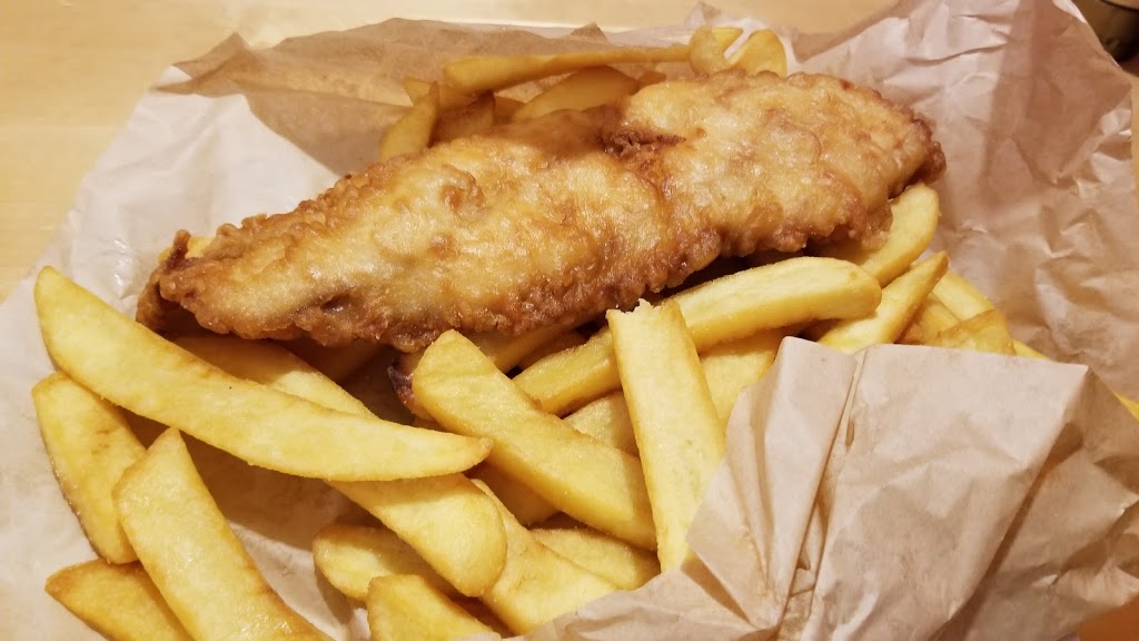 East Beach Fish and Chips | restaurant | 146 Griffiths St, Port Fairy VIC 3284, Australia | 0355681505 OR +61 3 5568 1505