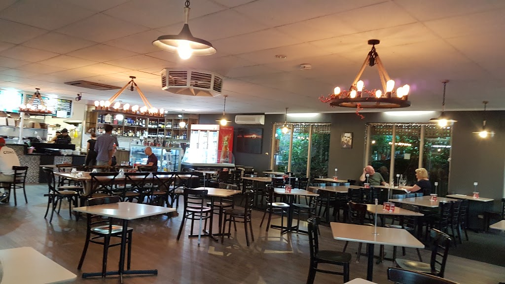 Godfathers Pizza | 106 Mountain View Rd, Briar Hill VIC 3088, Australia | Phone: (03) 9434 4222