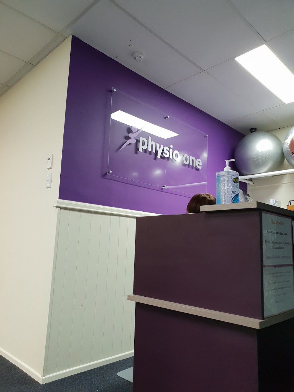 Physio One Taringa | 8/165 Moggill Rd, Taringa QLD 4068, Australia | Phone: (07) 3870 4969