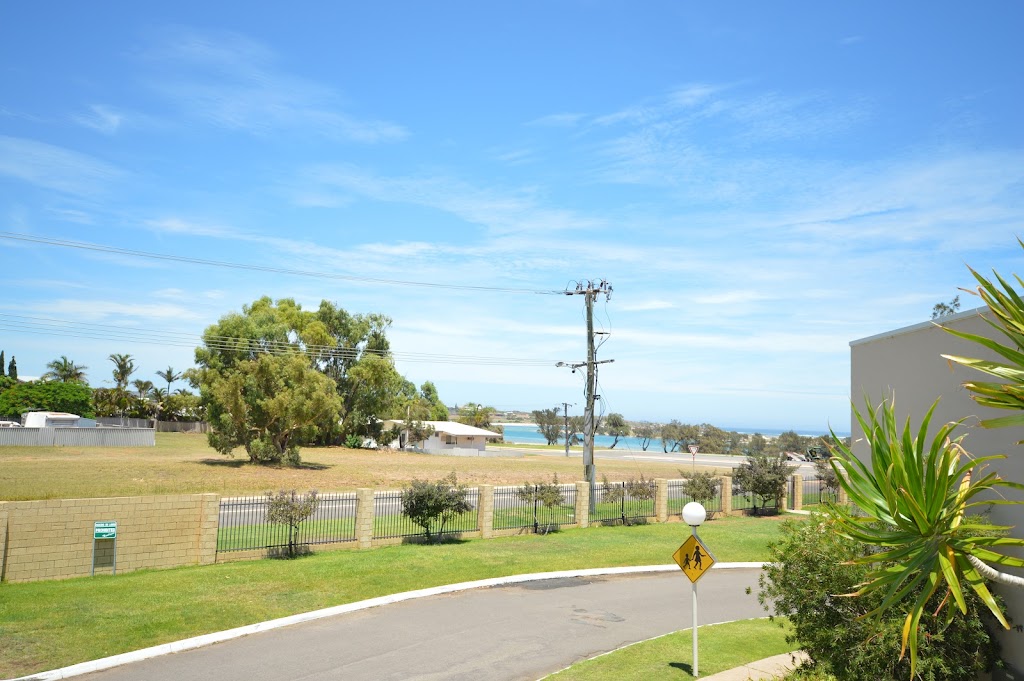 Riverview Holiday Apartment 53 (Formerly Kalbarri Beach Resort) | lodging | 53/156 Grey St, Kalbarri WA 6536, Australia | 0899370400 OR +61 8 9937 0400