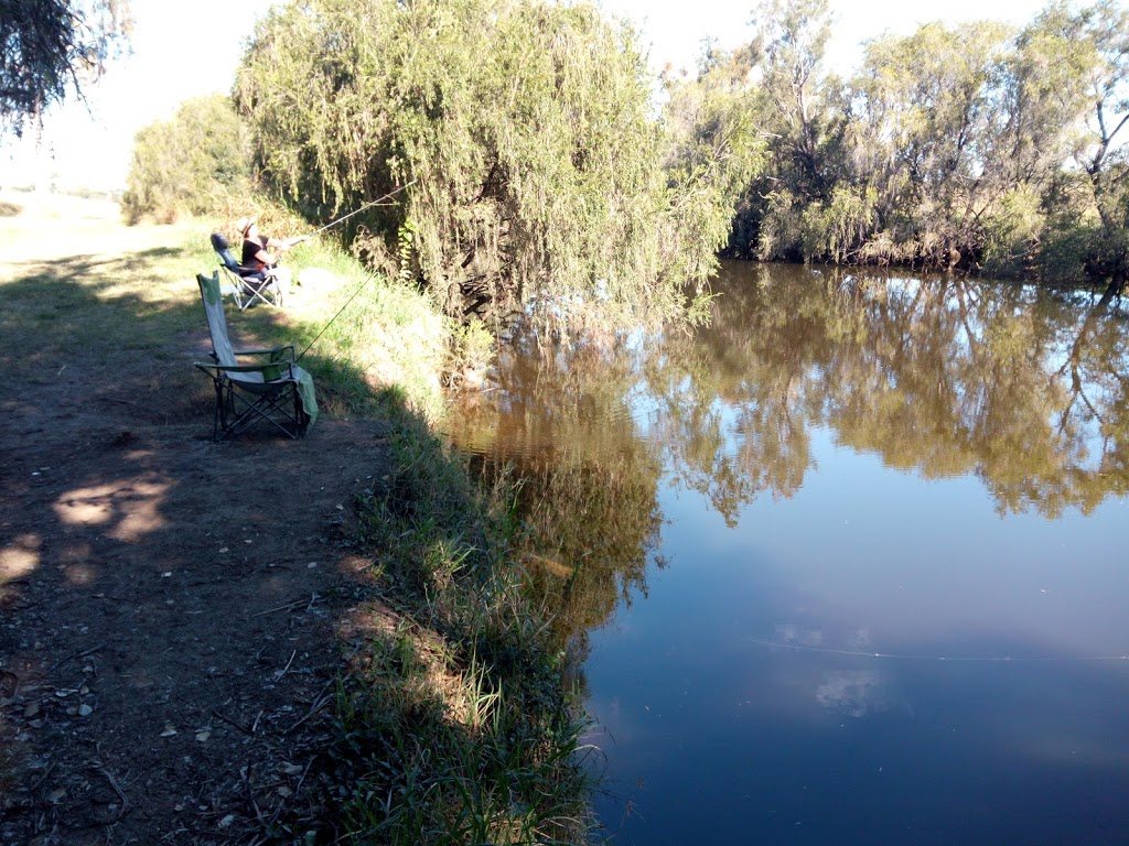 Churchbank Weir Reserve | park | Peak Crossing QLD 4306, Australia