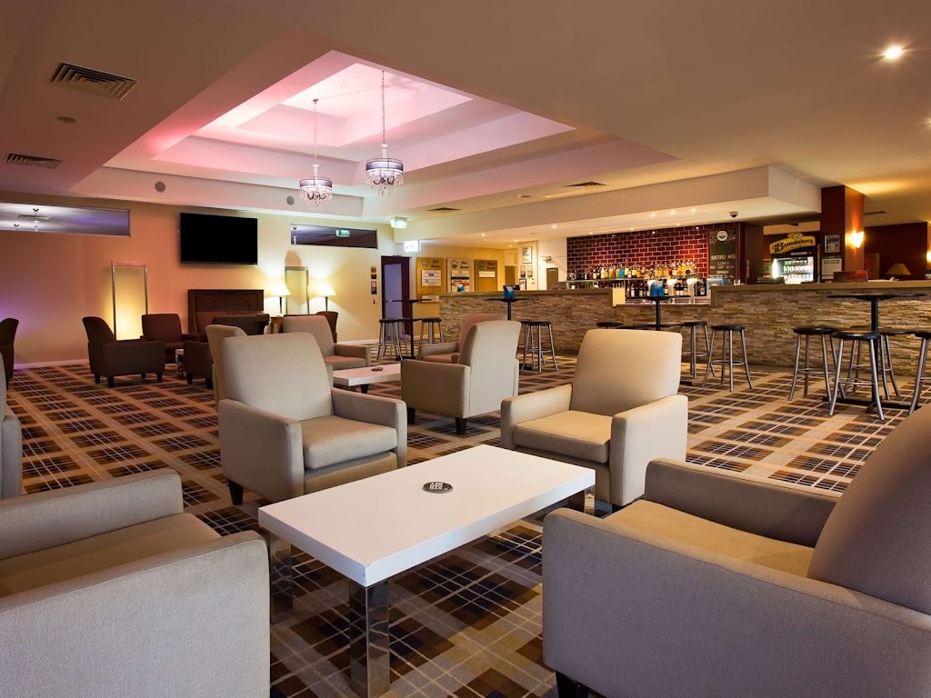Leura Golf Club Bistro | 1 Sublime Point Rd, Leura NSW 2780, Australia | Phone: (02) 4785 0000