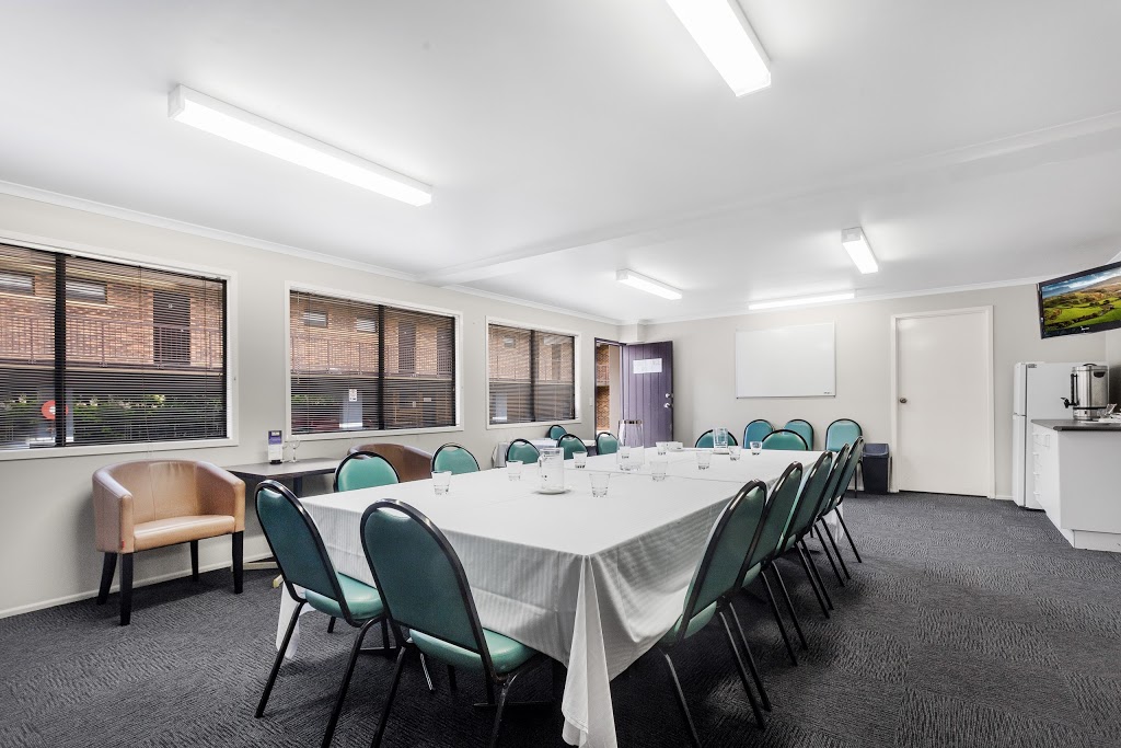 Airport Admiralty Motel | lodging | 95 Nudgee Rd, Hamilton QLD 4007, Australia | 0732687899 OR +61 7 3268 7899