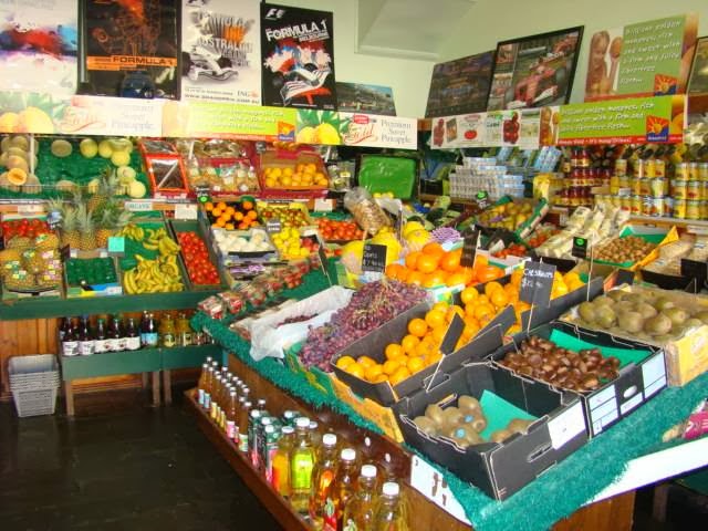 Balwyn Heights Fruit Supply | store | 251 Belmore Rd, Balwyn North VIC 3104, Australia | 0398579333 OR +61 3 9857 9333