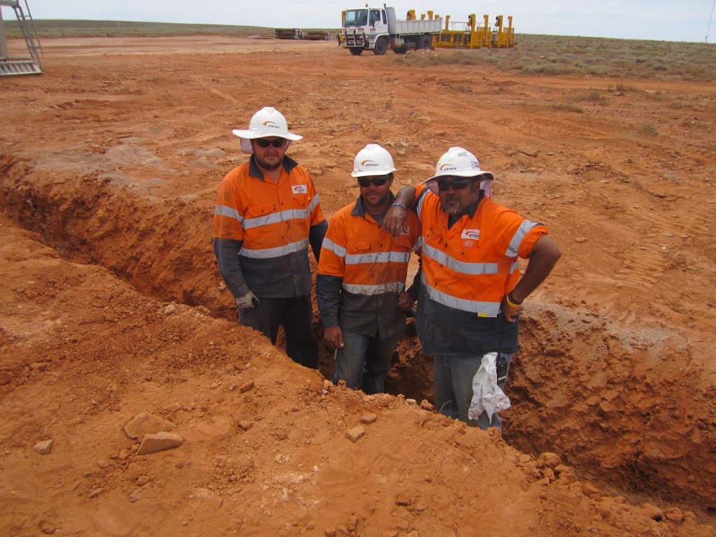 Intract Indigenous Contractors QLD | 14/1440 New Cleveland Rd, Chandler QLD 4155, Australia | Phone: (07) 3634 4300
