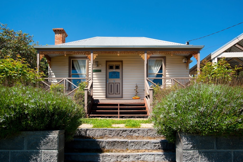 Daylesford Country Retreats | 86 East St, Daylesford VIC 3460, Australia | Phone: 0407 810 576