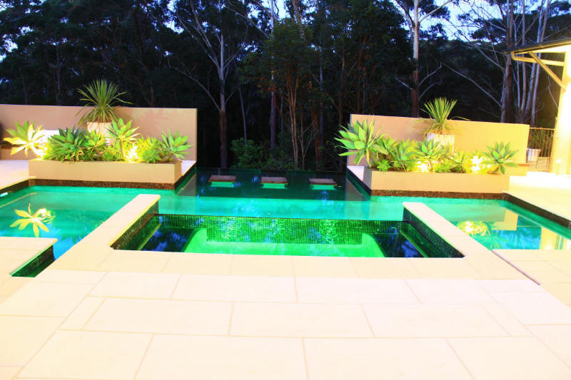 Contemporary Pools and Spas | general contractor | 118 Coachwood Rd, Matcham NSW 2250, Australia | 0243674165 OR +61 2 4367 4165