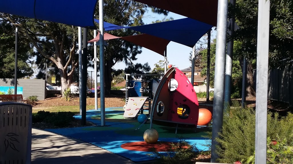 Engadine Town Park | park | Geebung Ln, Engadine NSW 2233, Australia