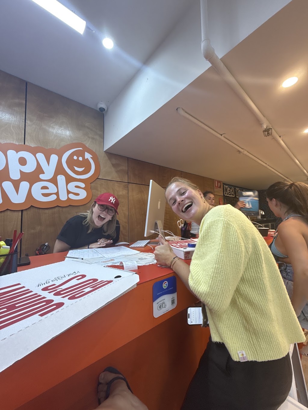Happy Travels - Kings Cross | 40b Darlinghurst Rd, Potts Point NSW 2011, Australia | Phone: (02) 5633 1149