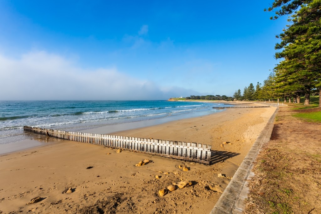Surf Coast Getaway | Unit 22/18-22 Castles Dr, Torquay VIC 3228, Australia | Phone: 0406 492 991