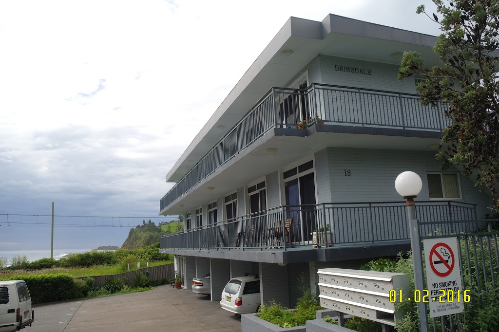Ocean View Studio On Bombo. | lodging | 10/18 Hothersal St, Kiama NSW 2533, Australia | 0242378003 OR +61 2 4237 8003